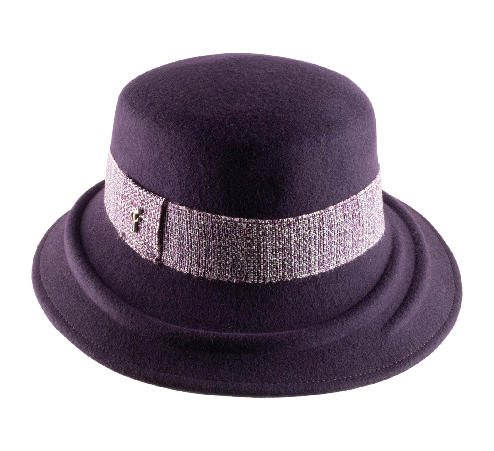 chapeau cloche elegant