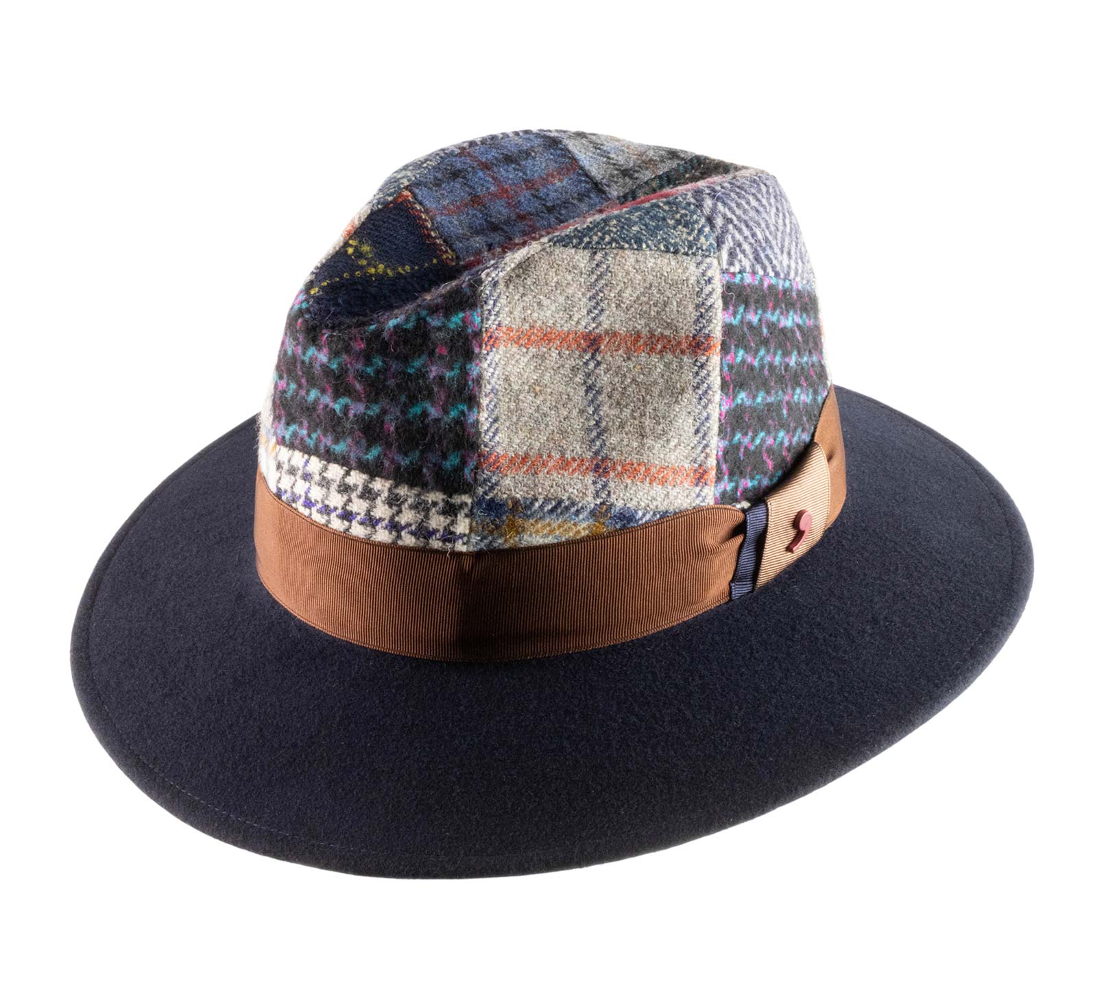chapeau tweed