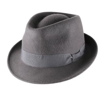  Trilby