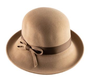 Chapeau fedora: accessoire chic en 56 photos splendides!