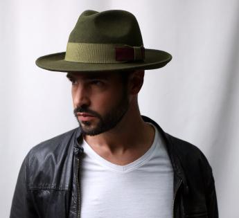 fedora français Le Charmant