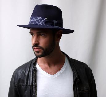 Chapeau français Le Flatteur