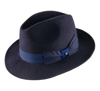 Sirius B Couture