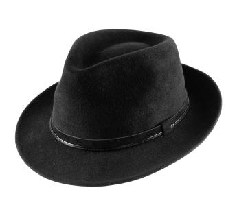  Trilby Velvet